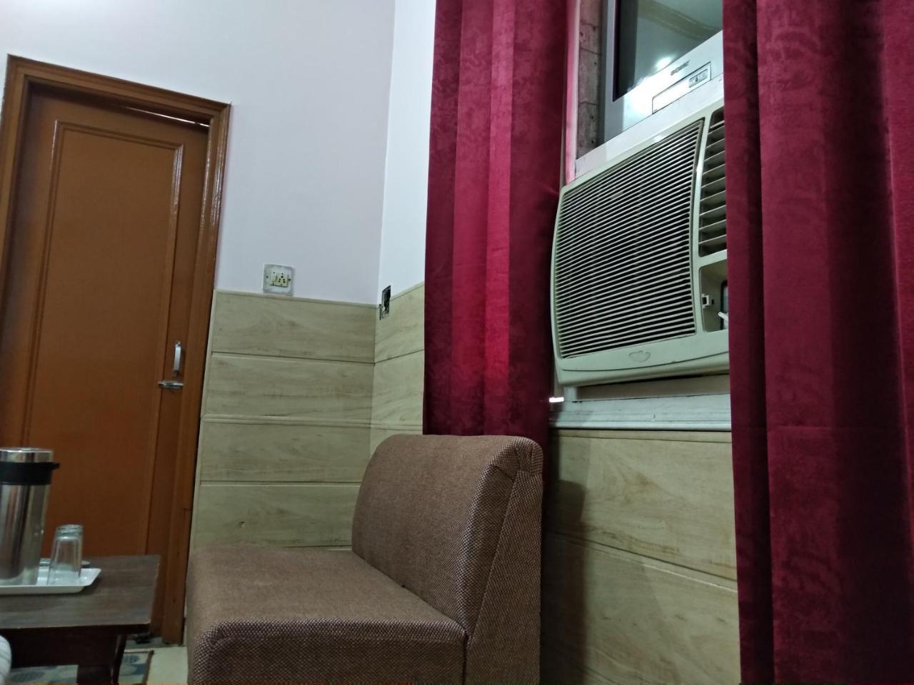 Hotel Palace Amritsar Exterior foto